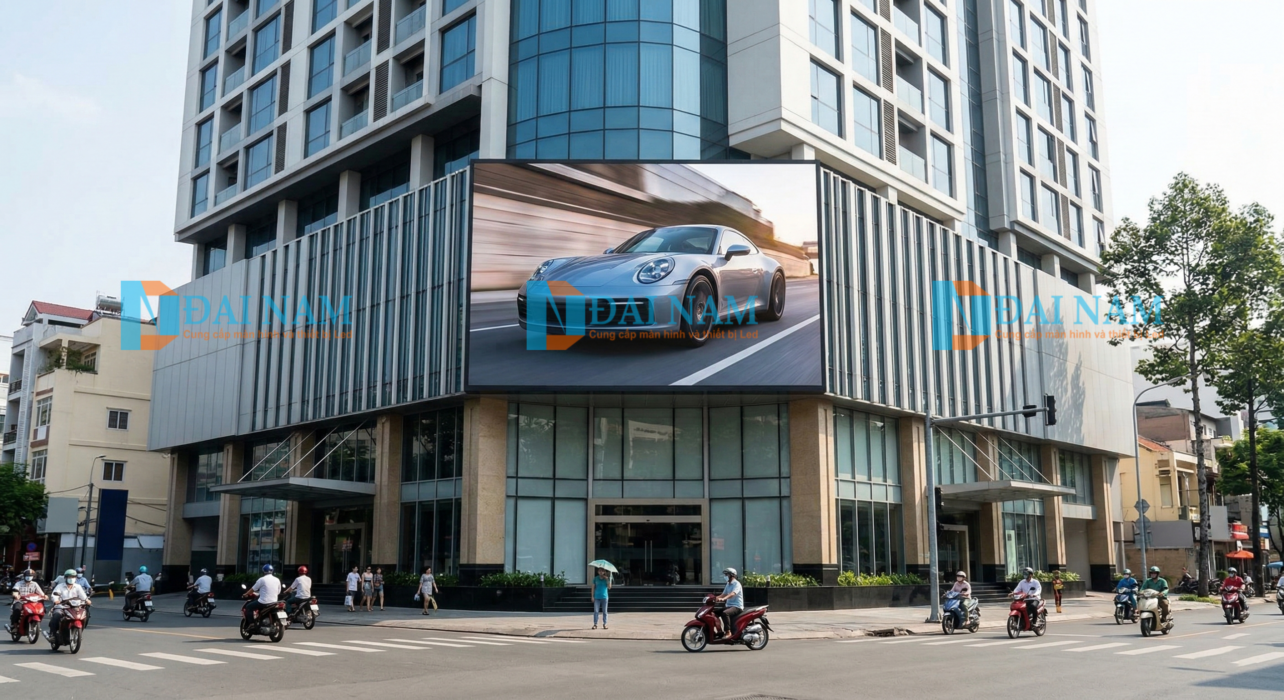 Thi công biển LED quảng cáo ngoài trời khổ lớn sử dụng module P4 outdoor full color hiển thị video truyền thông thị giác