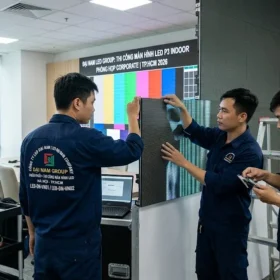 Đội ngũ kỹ thuật thi công lắp đặt màn hình led p3 indoor tại công trình
